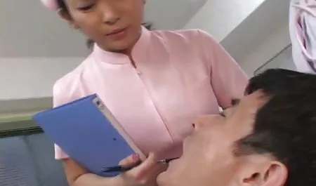 جذاب بانوی جوان حفاری خود سکس انال عربی را صاف, کس