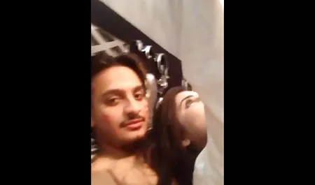 خبط است انال دختر که او چیزی
