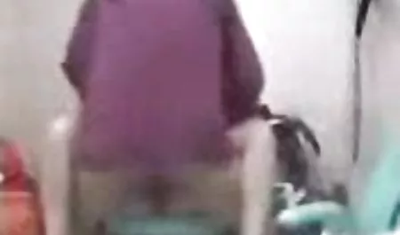 مقعدی, دخول دو دانه ئی سکس انال دختر مهر و موم شده